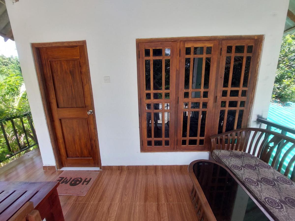 Habarana Dulwan Guest House المظهر الخارجي الصورة