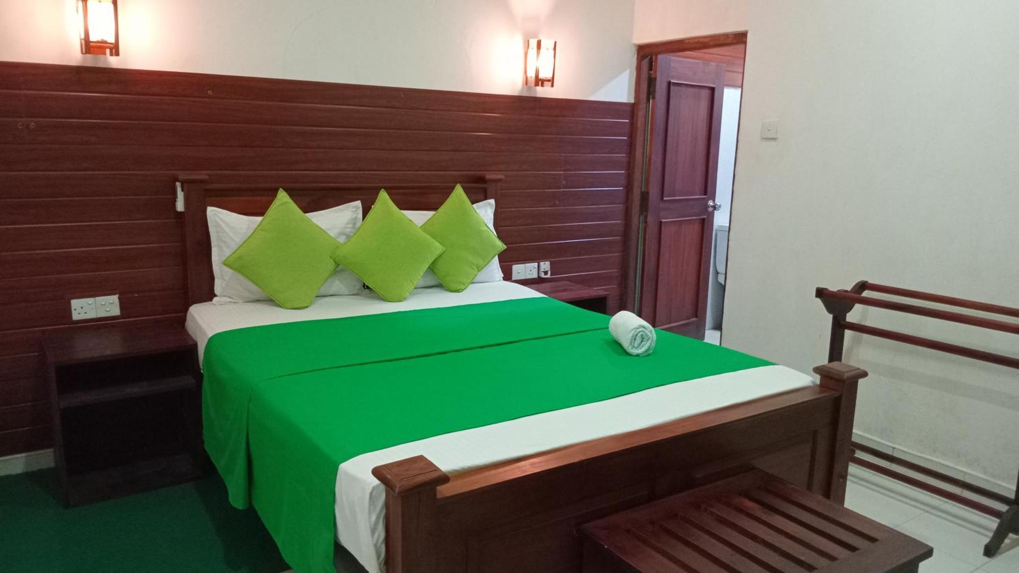 Habarana Dulwan Guest House المظهر الخارجي الصورة