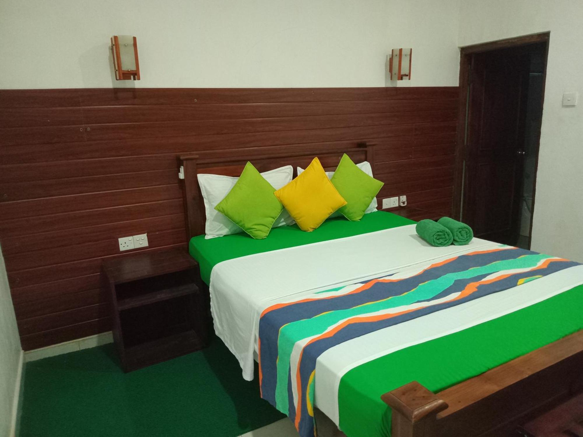 Habarana Dulwan Guest House الغرفة الصورة