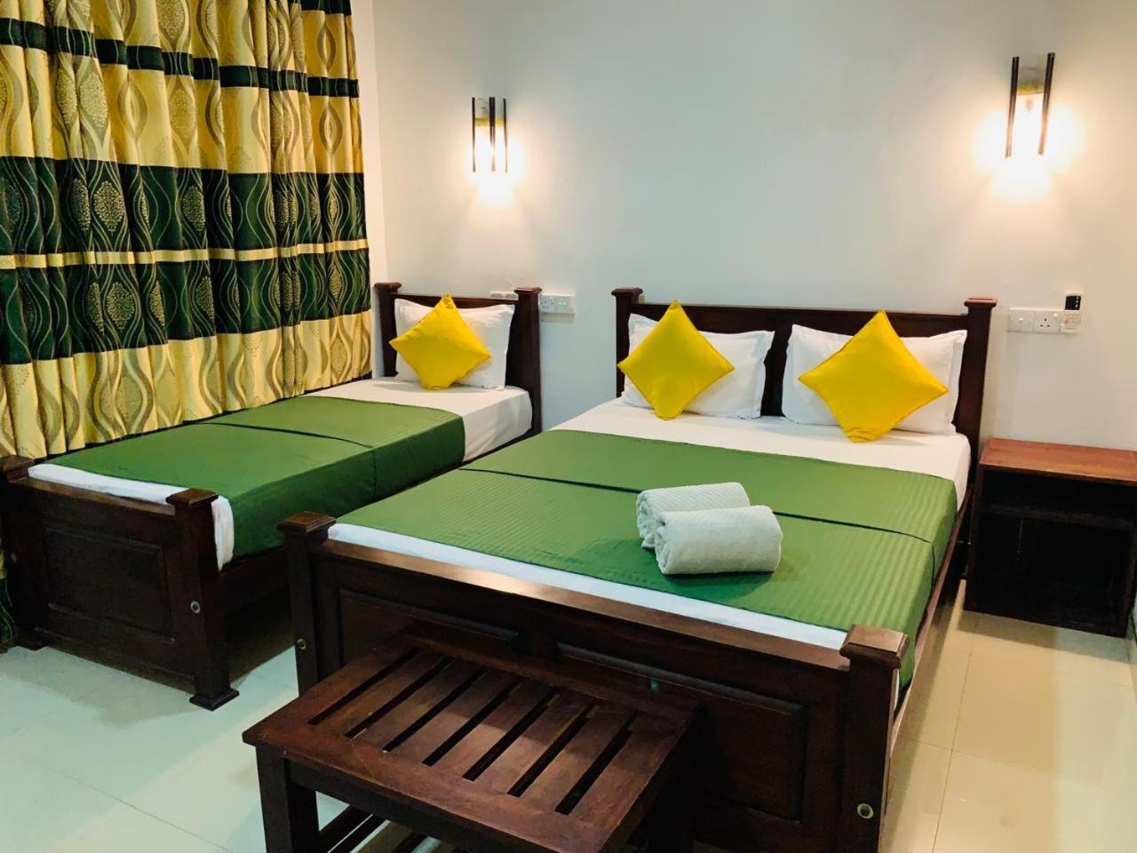 Habarana Dulwan Guest House الغرفة الصورة