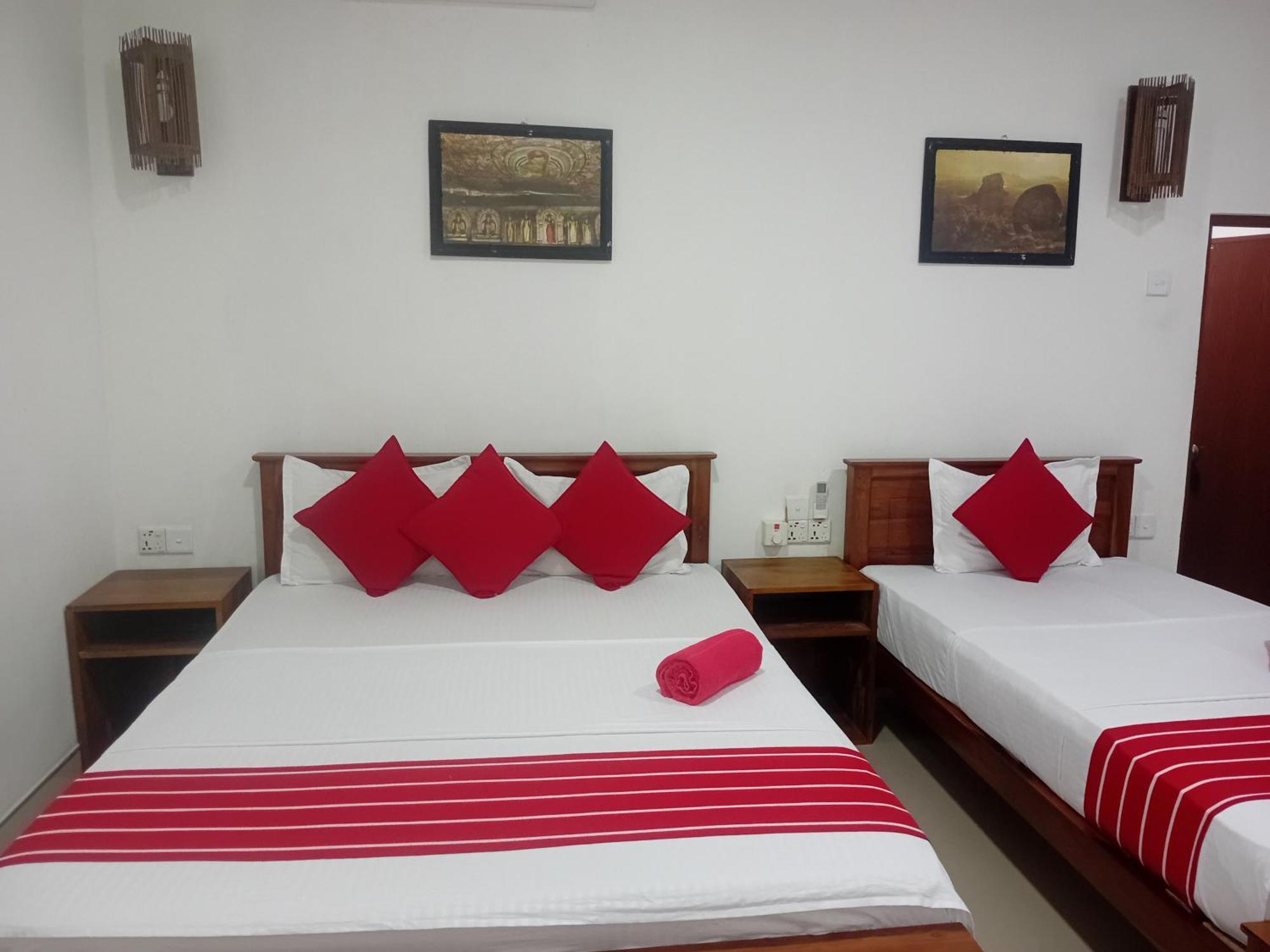 Habarana Dulwan Guest House الغرفة الصورة