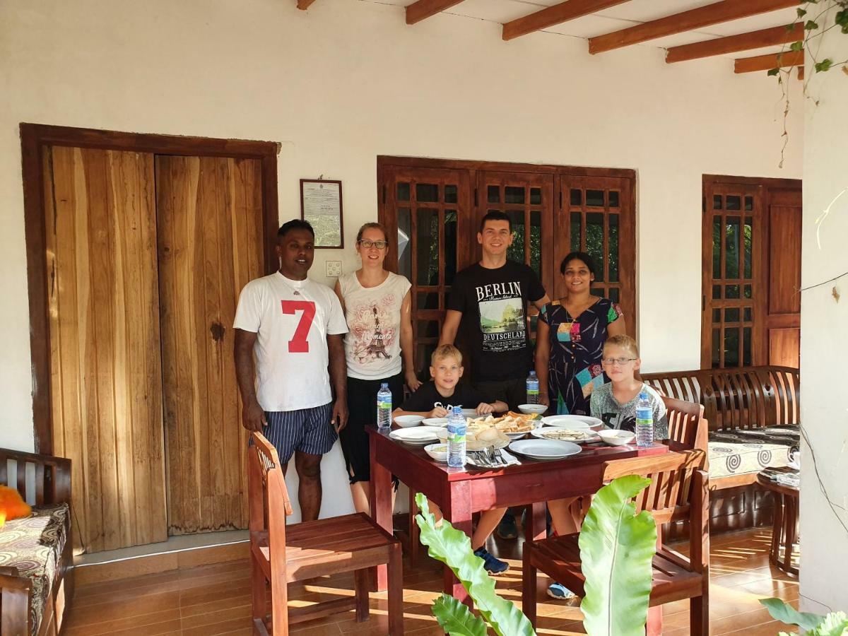 Habarana Dulwan Guest House المظهر الخارجي الصورة